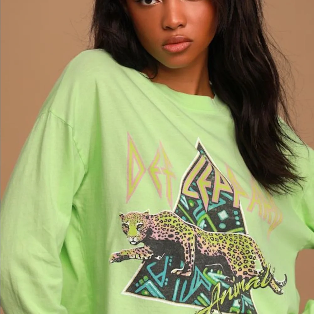 Daydreamer - Lime Graphic Long Sleeve Tee - Def Lepard - Picture 2 of 2